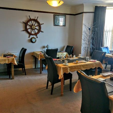 Holyhead Lodge Zewnętrze zdjęcie