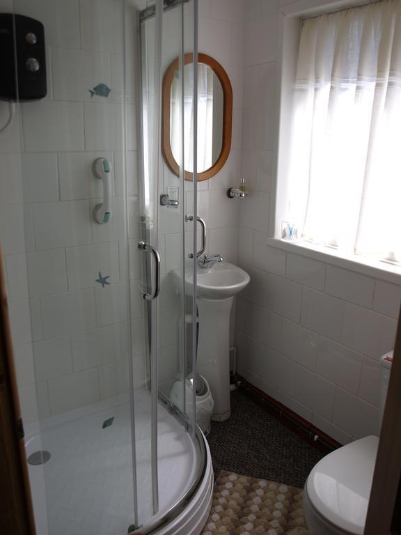 Holyhead Lodge Zewnętrze zdjęcie