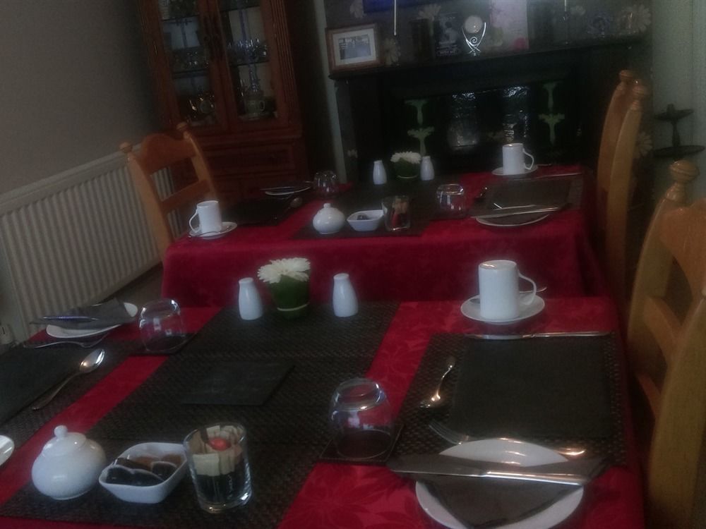 Holyhead Lodge Zewnętrze zdjęcie