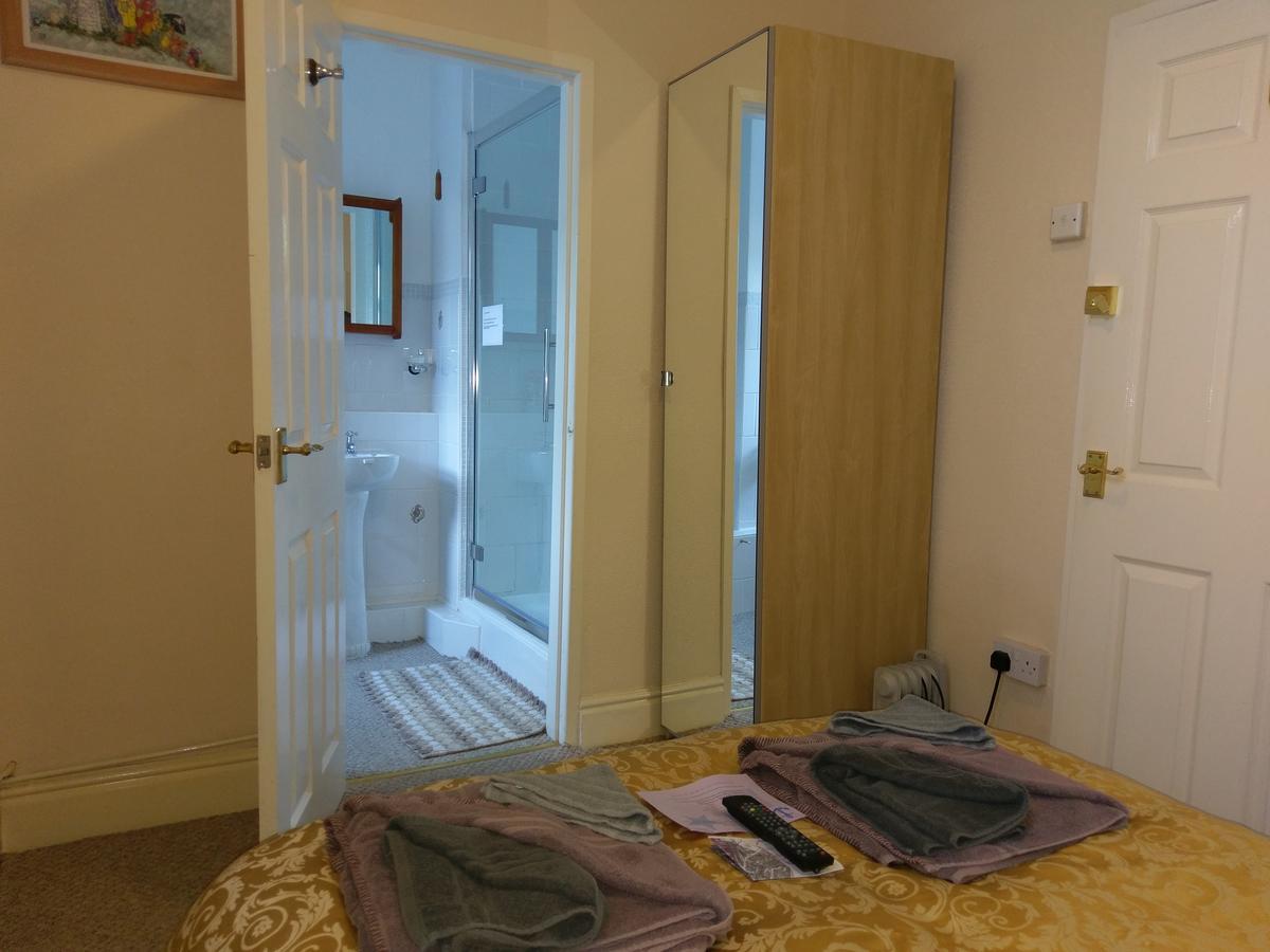 Holyhead Lodge Zewnętrze zdjęcie